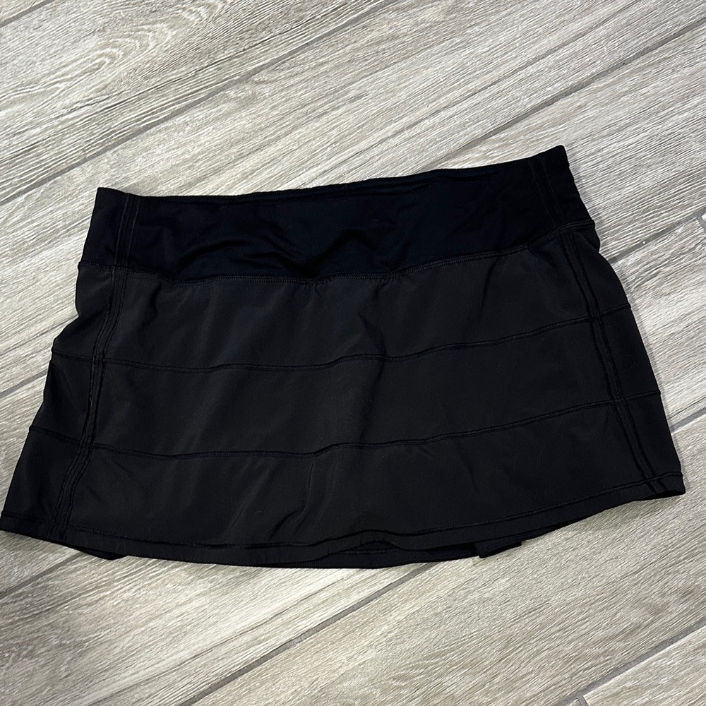 Lululemon Athletica pace rival skirt VGUC 10